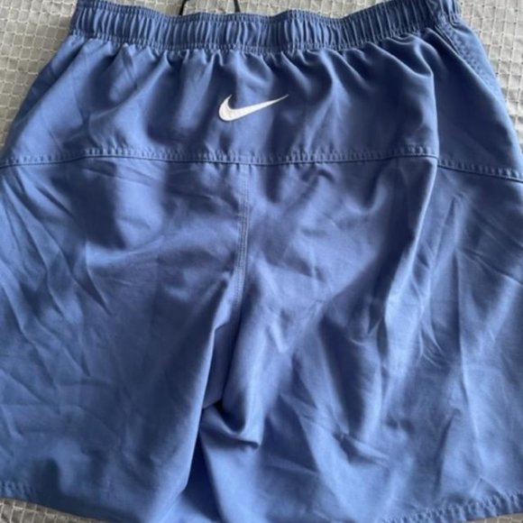 Nike multifunctional shorts size L - Picture 1 of 3
